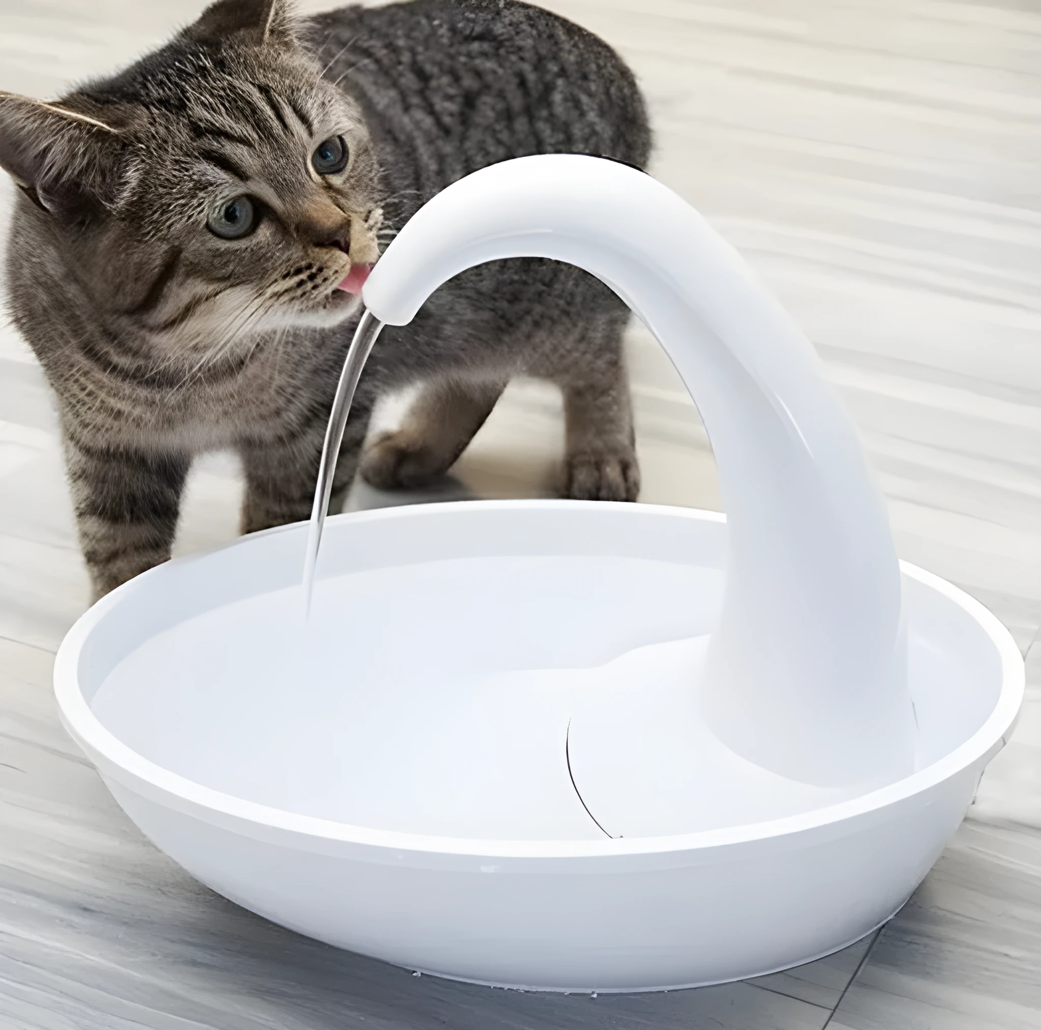 Automatic pet water dispenser with fountain flow, 2.36L plastic, silent pump