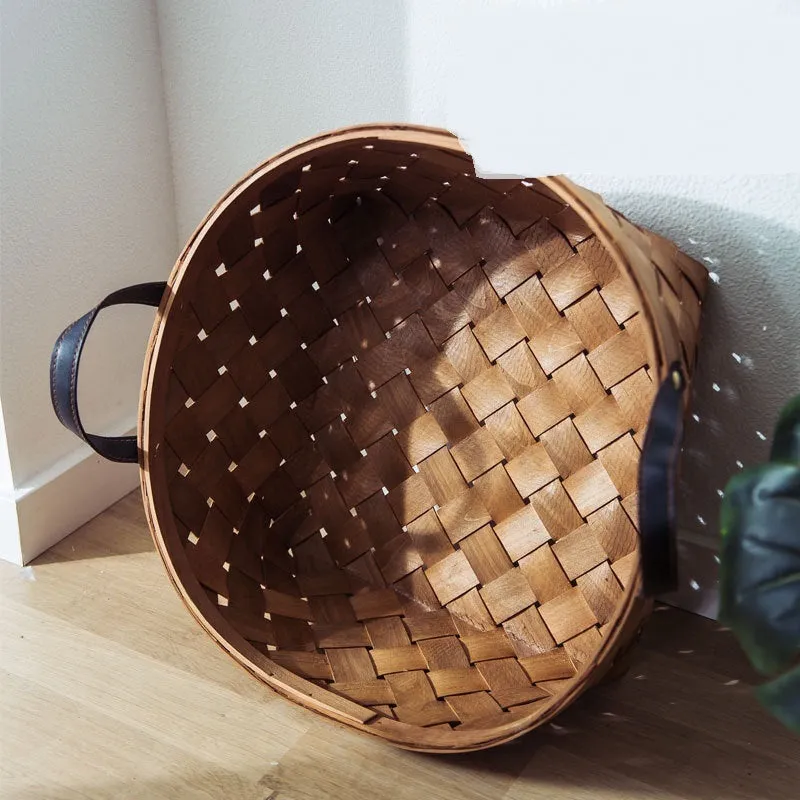 Hand-woven bamboo rattan cat bed with cushion, three sizes available