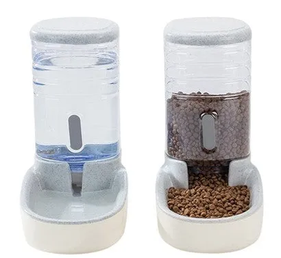 Pet automatic feeder and drinking fountain in blue with 3.8L PP plastic capacity for dogs and cats