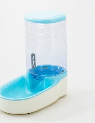 Pet automatic feeder and drinking fountain in blue with 3.8L PP plastic capacity for dogs and cats