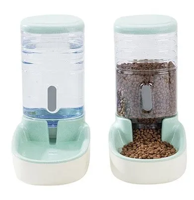 Pet automatic feeder and drinking fountain in blue with 3.8L PP plastic capacity for dogs and cats