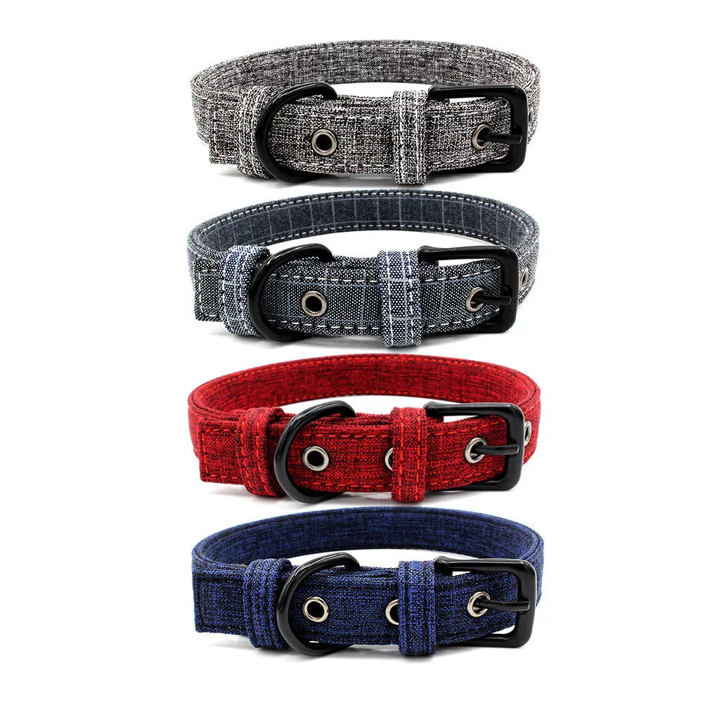 Double-layer canvas dog collar with reflective stripe in red colour on white background