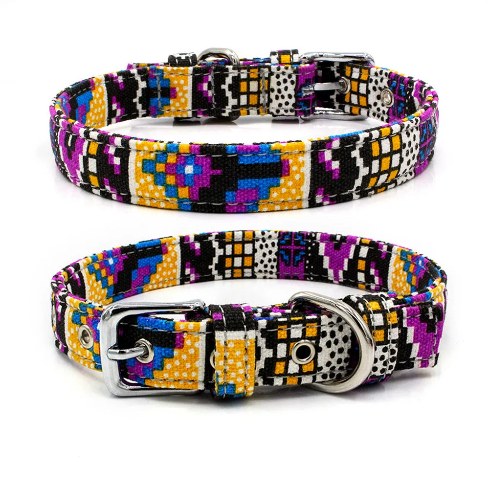 Double-layer canvas dog collar with reflective stripe in red colour on white background