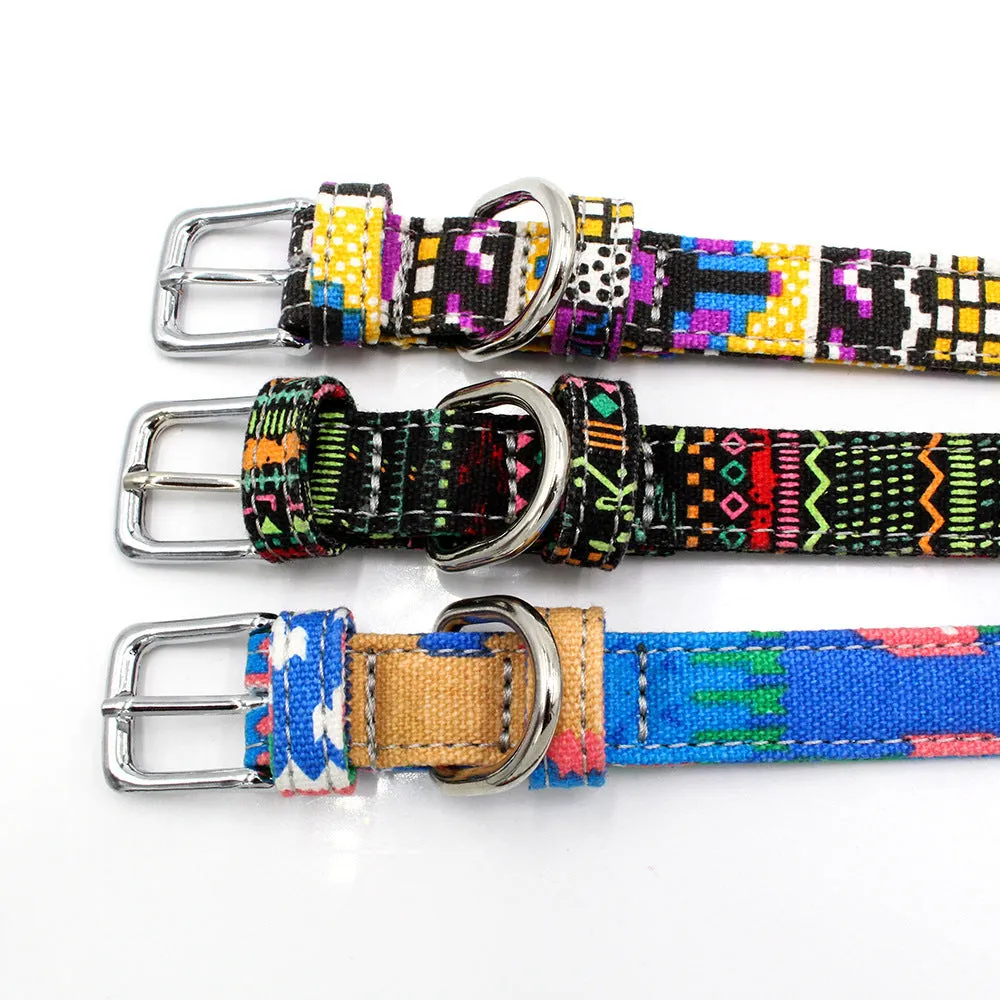 Double-layer canvas dog collar with reflective stripe in red colour on white background