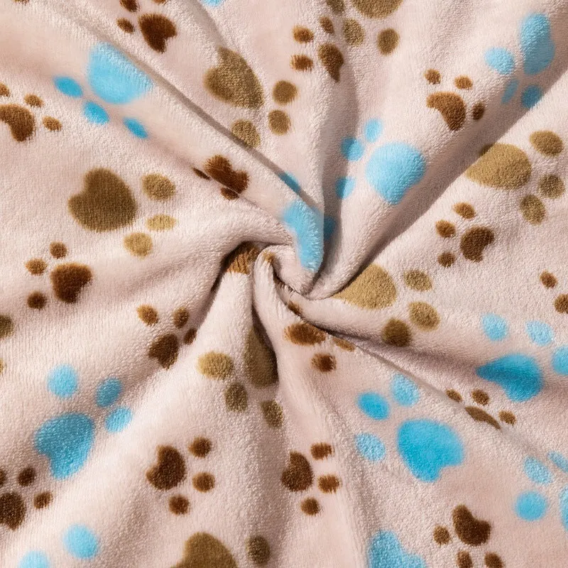 Cartoon anime pattern pet blanket with double-sided flannel construction in blue dog or dog's paw designs