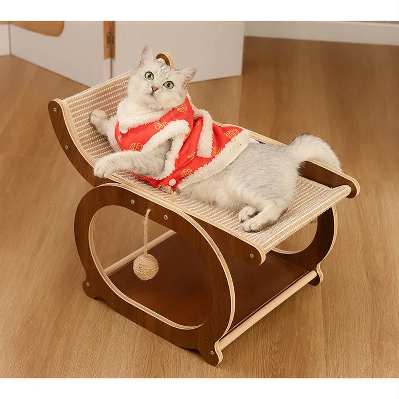 Solid wood cat scratching mat with sisal surface, serving as a raised bed in walnut colour finish.