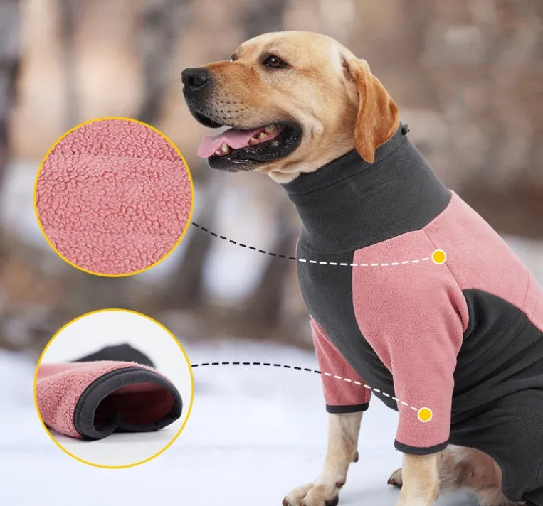 Fleece dog coat cold proof for winter in bluish grey colour on a pet