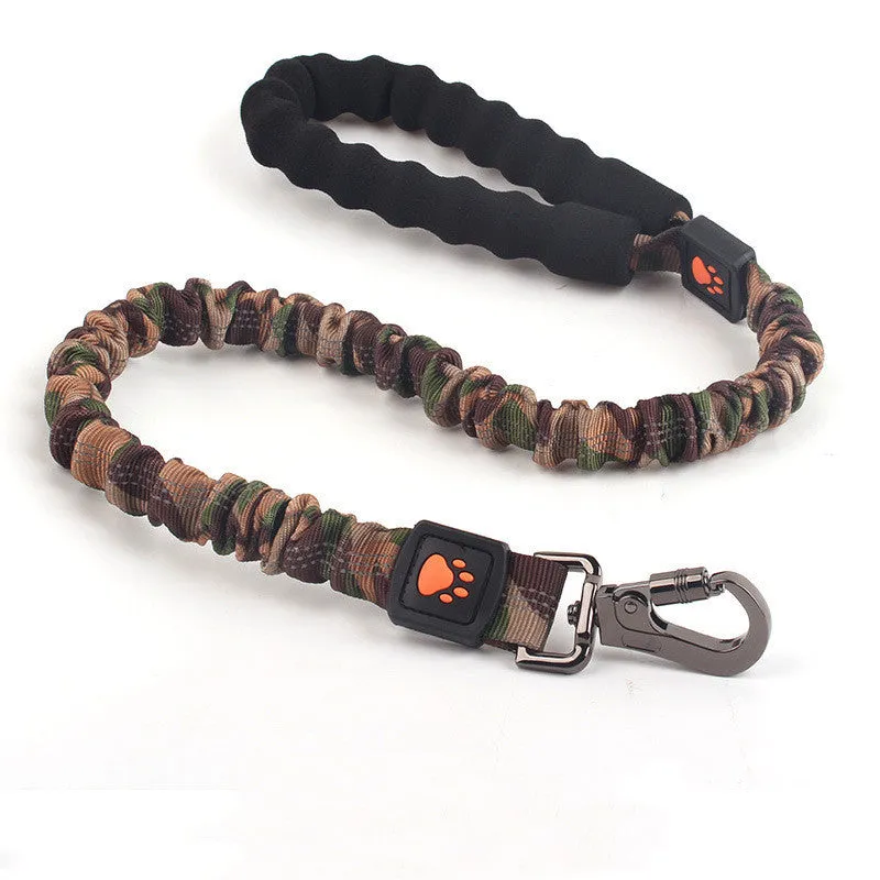 Nylon dog leash for large dogs in camouflage green, short length 80-120cm, with metal clip on plain webbing