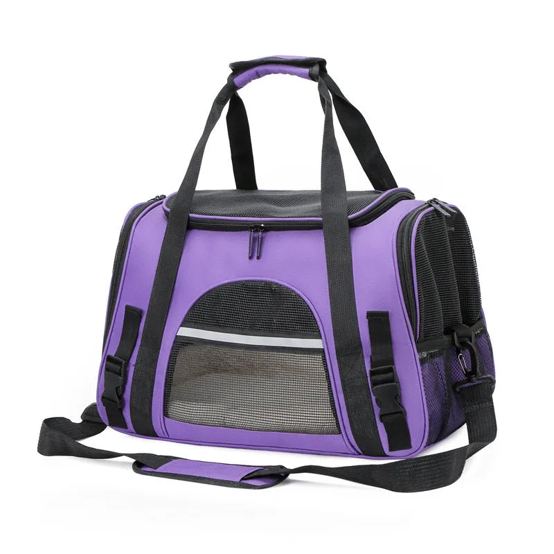 Portable outdoor pet carrier bag in Oxford cloth with side zipper openings, for cats and dogs under 10 kg