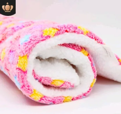 Coral cashmere pet blanket mat with reactive printing, showing a starry sky pattern on a 50x40cm size