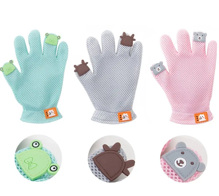 Pet hair removal silicone grooming glove for cats and dogs, pink, with elastic wrist and textured palm