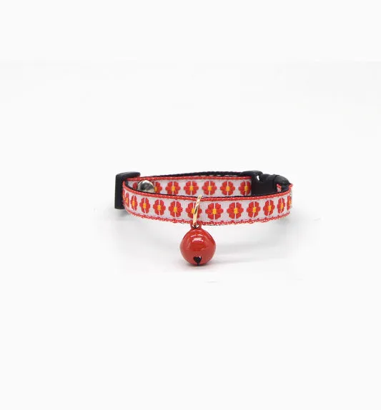 Lightweight red jubilant decoration bell collar for cats with adjustable strap and bell, available in four patterns