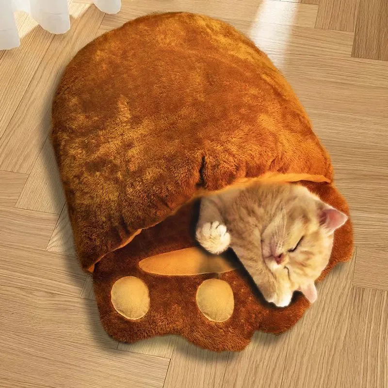 Winter semi-closed cat nest in bear claw fluffy style