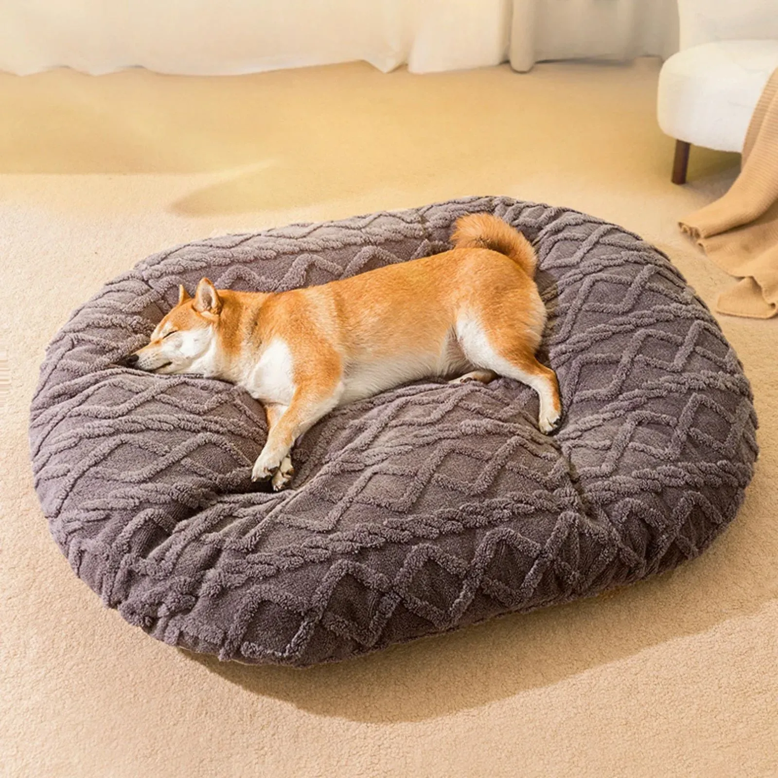 New dog bed sleeping mat with non-slip bottom in gray colour for medium dogs