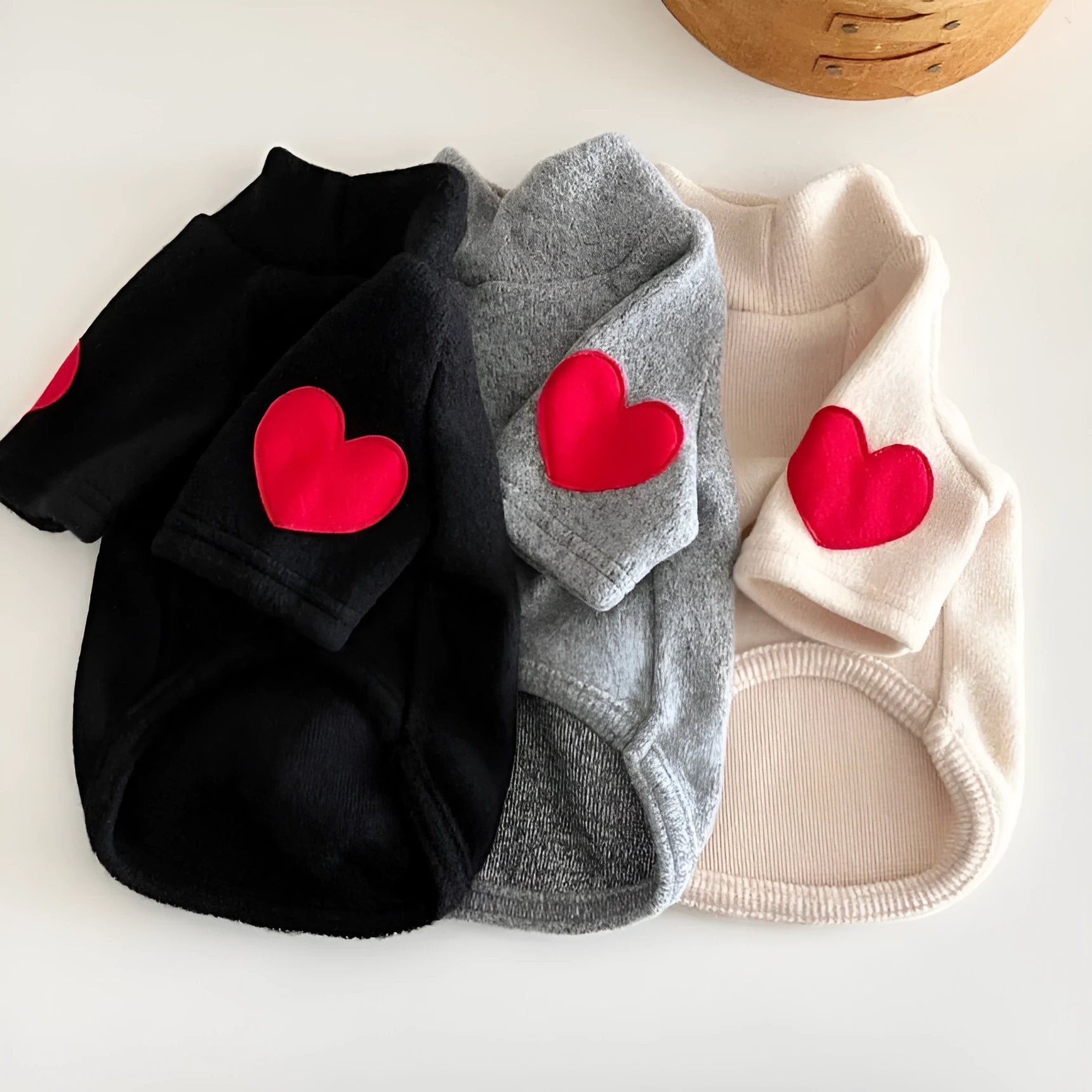 Fleece-lined love sweater for pets, thick polyester in beige, gray, black, khaki, sizes XS to XL