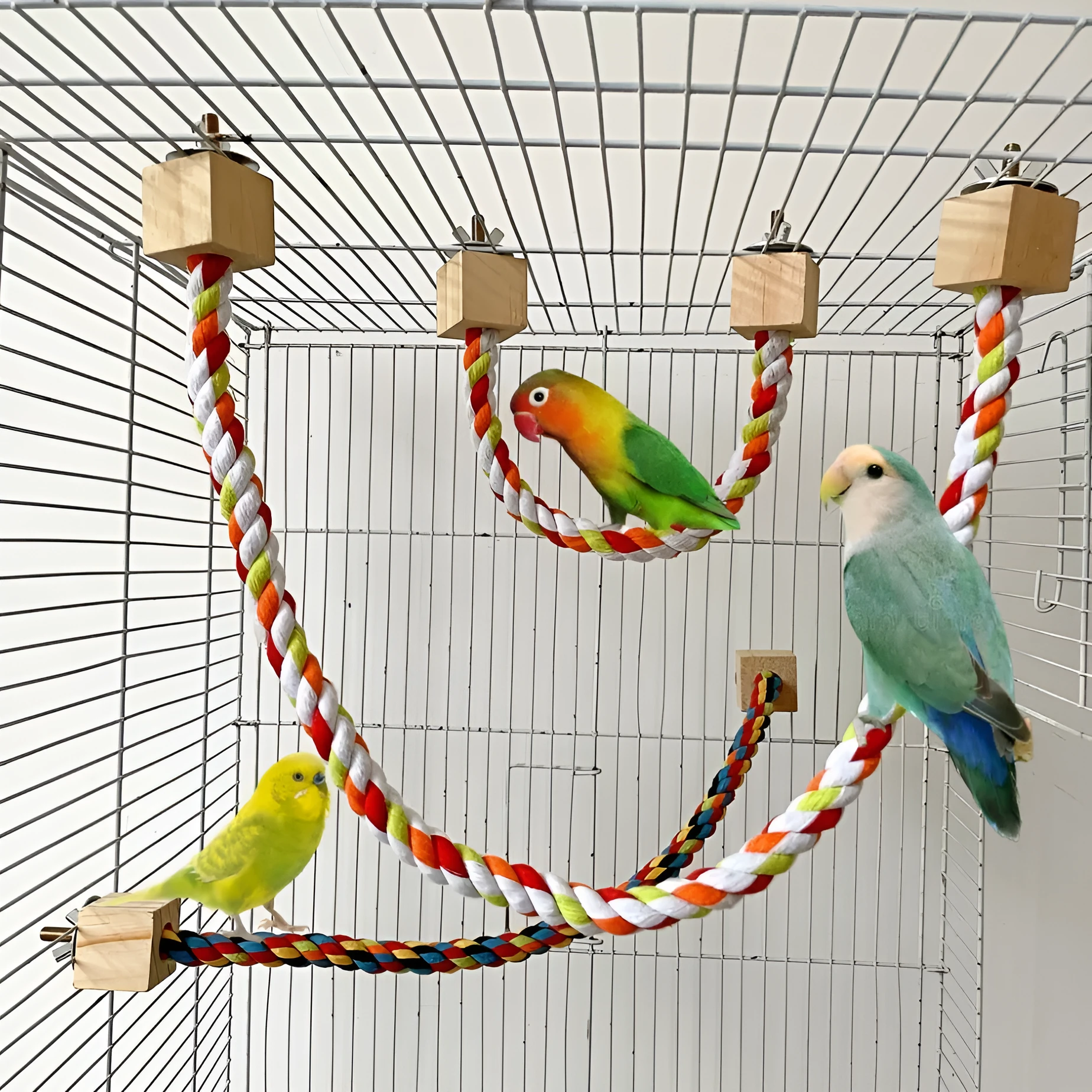 Parrot climbing rope toy with wooden rings in 30cm size, natural wood and rope construction, dark floral pattern