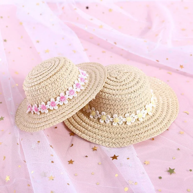 Handmade adjustable bowknot paper hat for dogs and cats in cartoon style