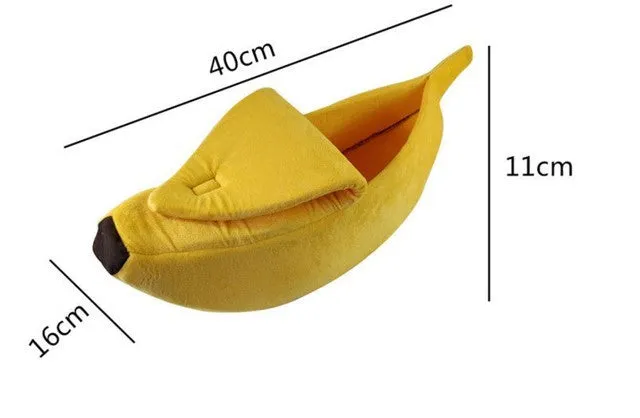 Banana shape pet house dog bed in yellow super soft short plush fabric with thick sponge cushioning