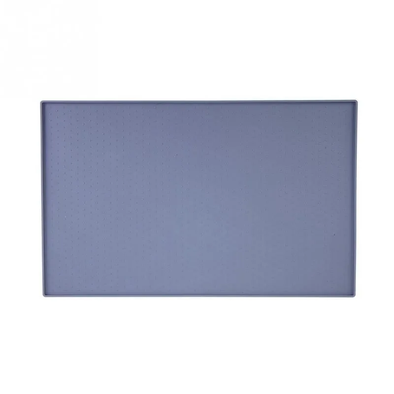 Non-toxic siloxane dog food mat in grey, anti-slip and anti-discharge, 60x40 cm size