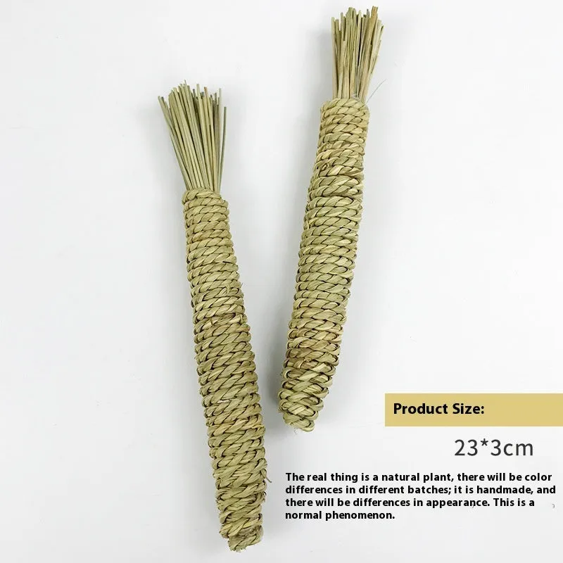 Hand-woven water grass carrot toy for small pets teeth grinding, 23x5cm