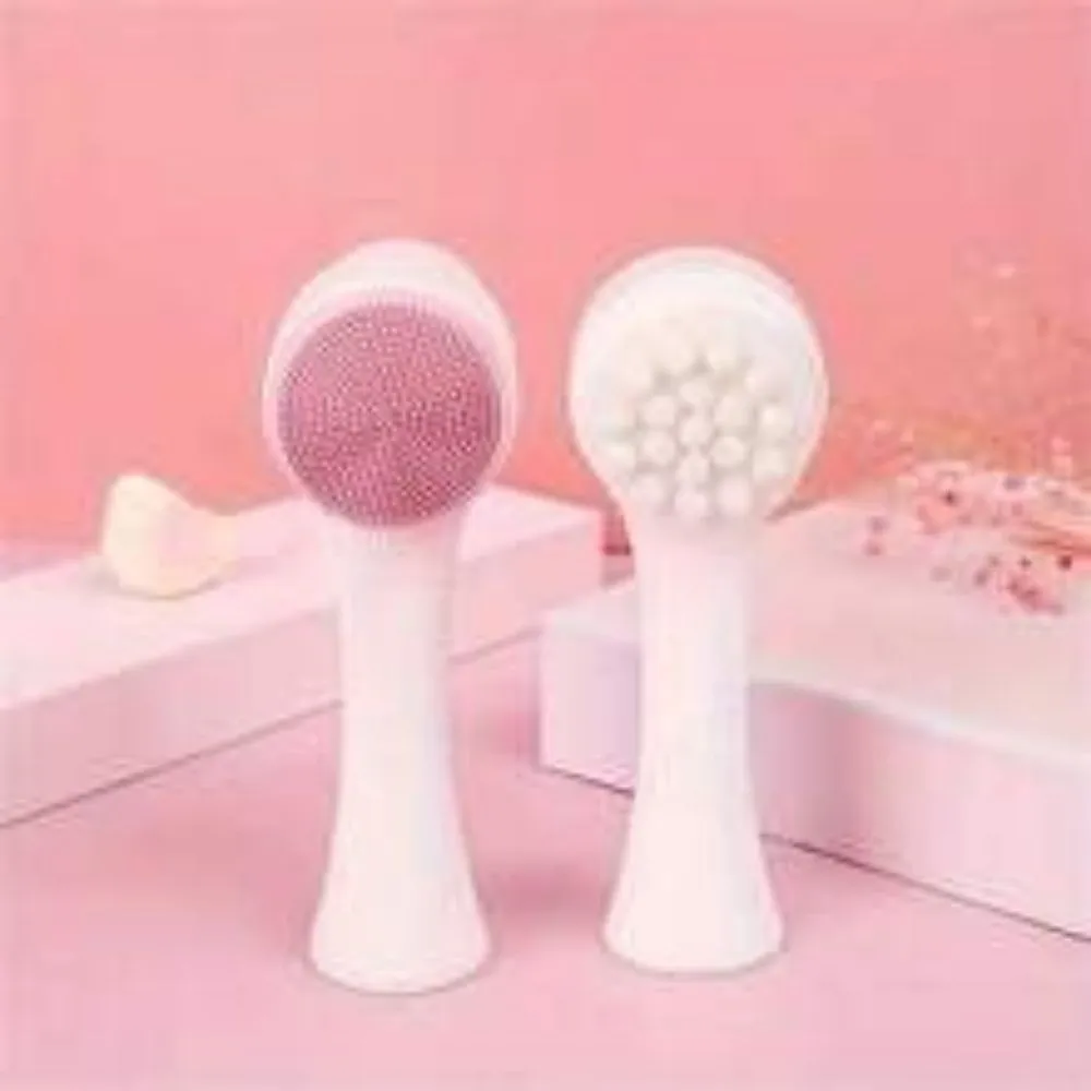 Blue nylon pet paw brush for dogs and cats measuring 13.5cm with gentle massage bristles