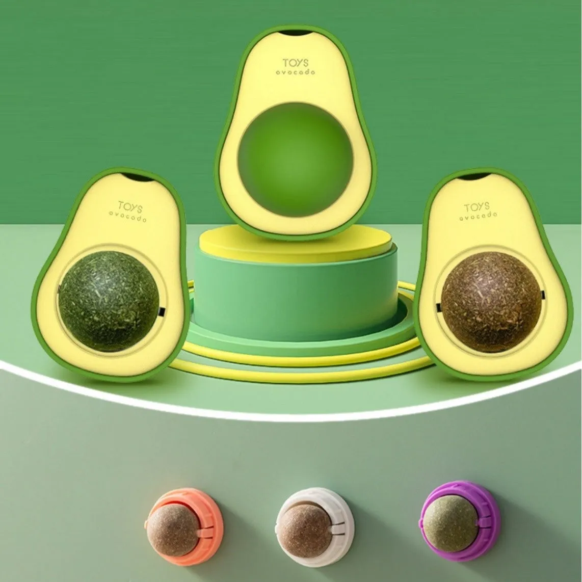 Plastic catnip ball toy in various colours with bite-resistant construction for cats