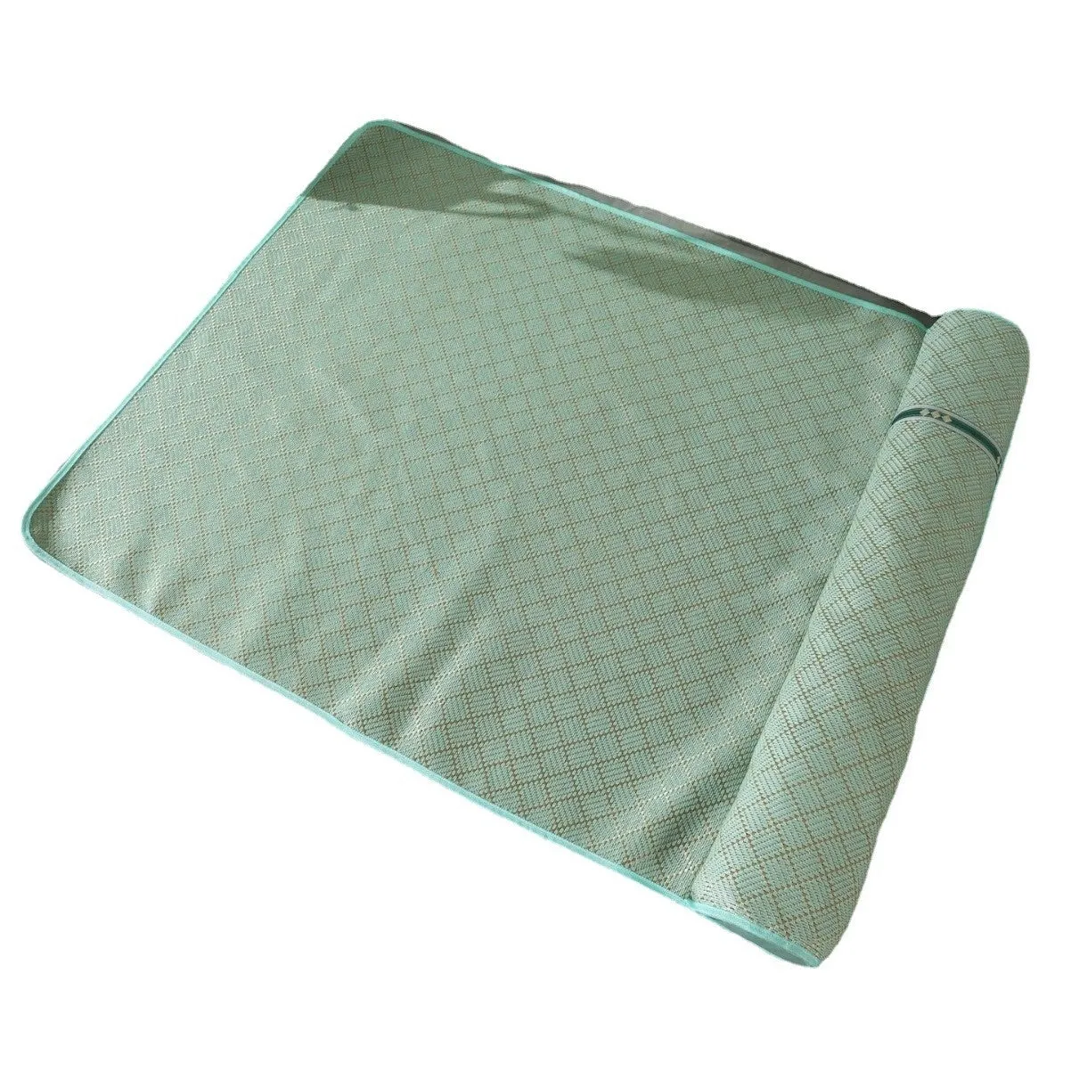 Large dog mat in Golden Green for summer kennel use, XL size 80x65x7cm