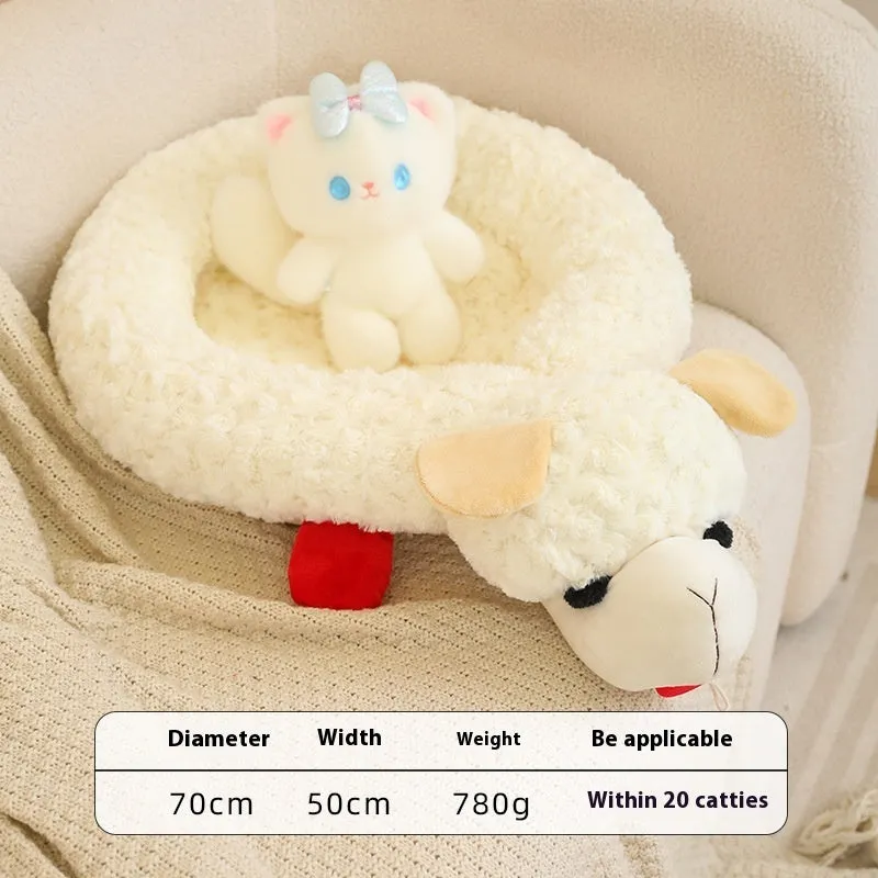 White plush pet nest bed for dogs and cats measuring 70 by 50 centimetres