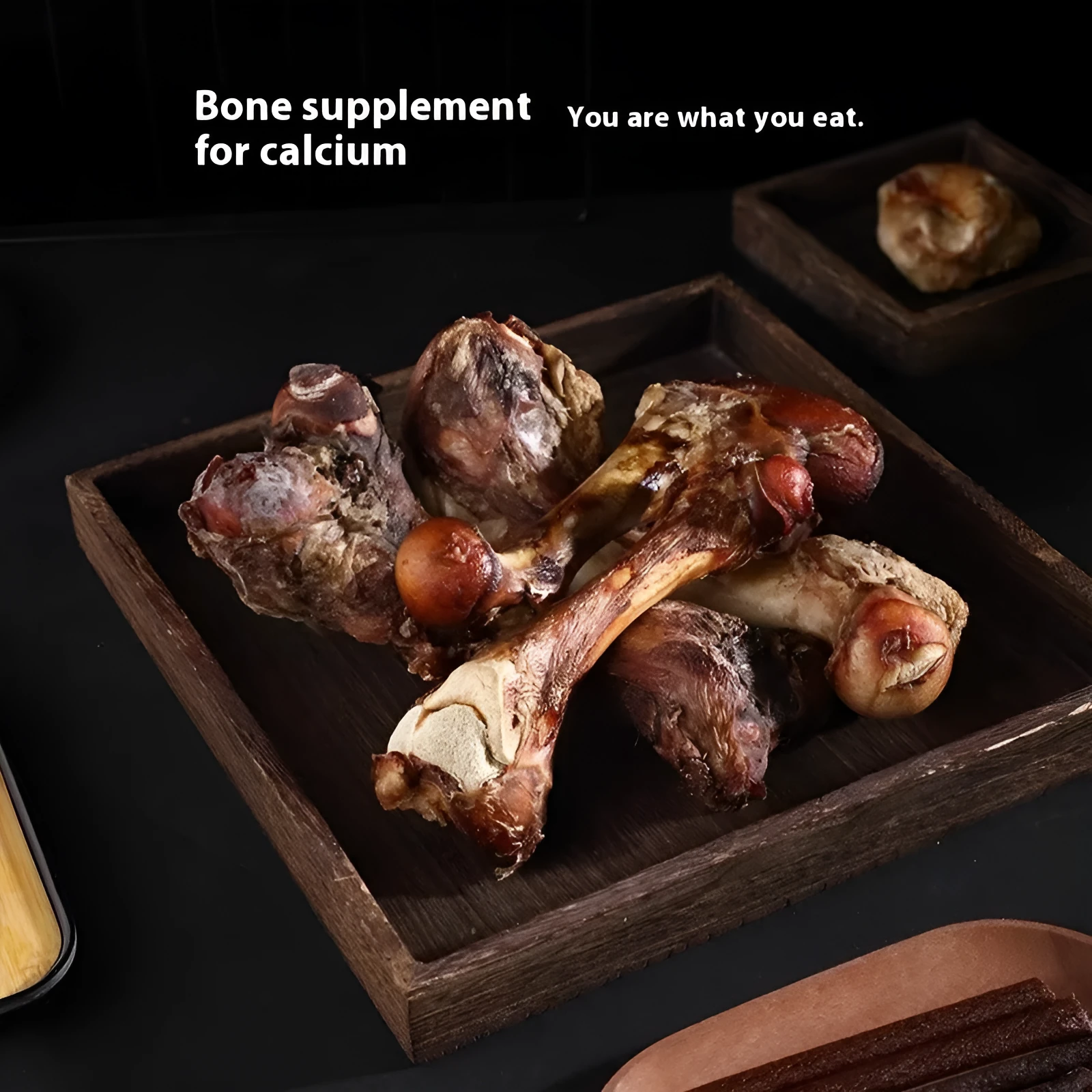 High-calcium dog molar chew toy in roasted ox bone flavour, shown in large, medium, and small sizes.