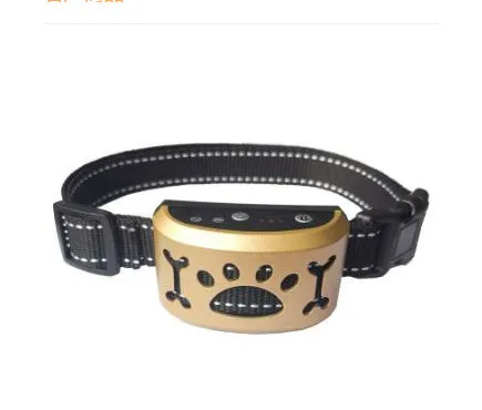 Waterproof rechargeable dog training collar with remote control in black colour, adjustable 6-35cm neck strap