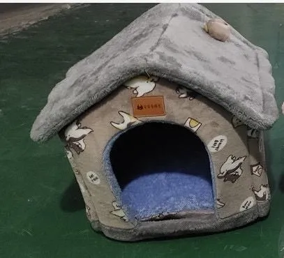 Foldable dog house pet cat bed in cave style with self-warming plush fur and non-slip bottom, available in multiple colours and sizes