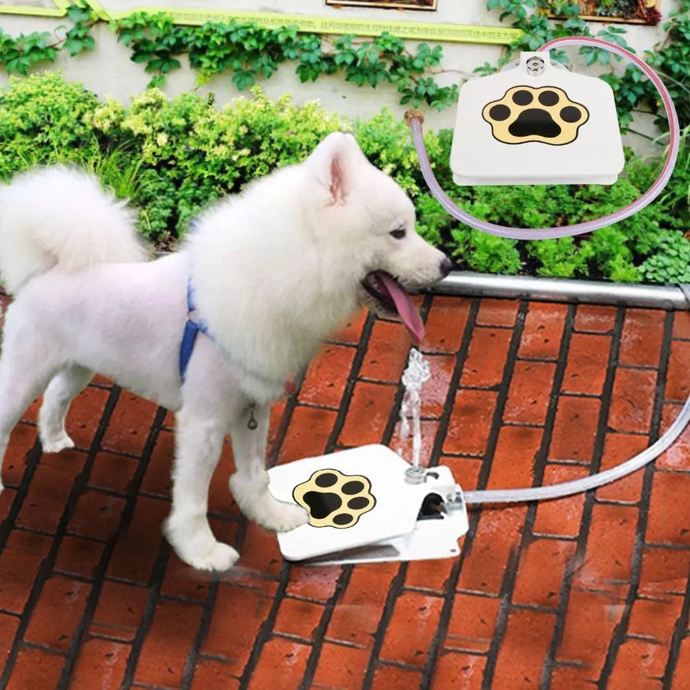 Outdoor dog water fountain in heavy-gauge steel with paw-pad and hose