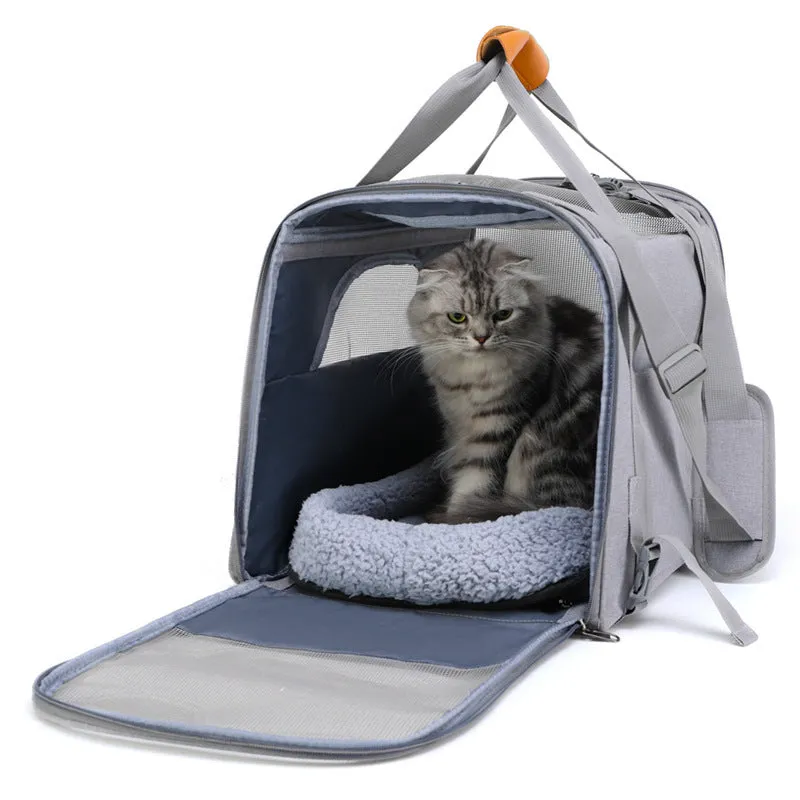 Foldable Oxford cloth pet diaper bag for small dogs and cats, 45x35x33cm, in black, with shoulder strap.