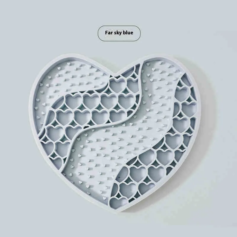Silicone dog licking mat in Bright Bamboo Green, 20x18.5cm slow food feeding mat with textured surface