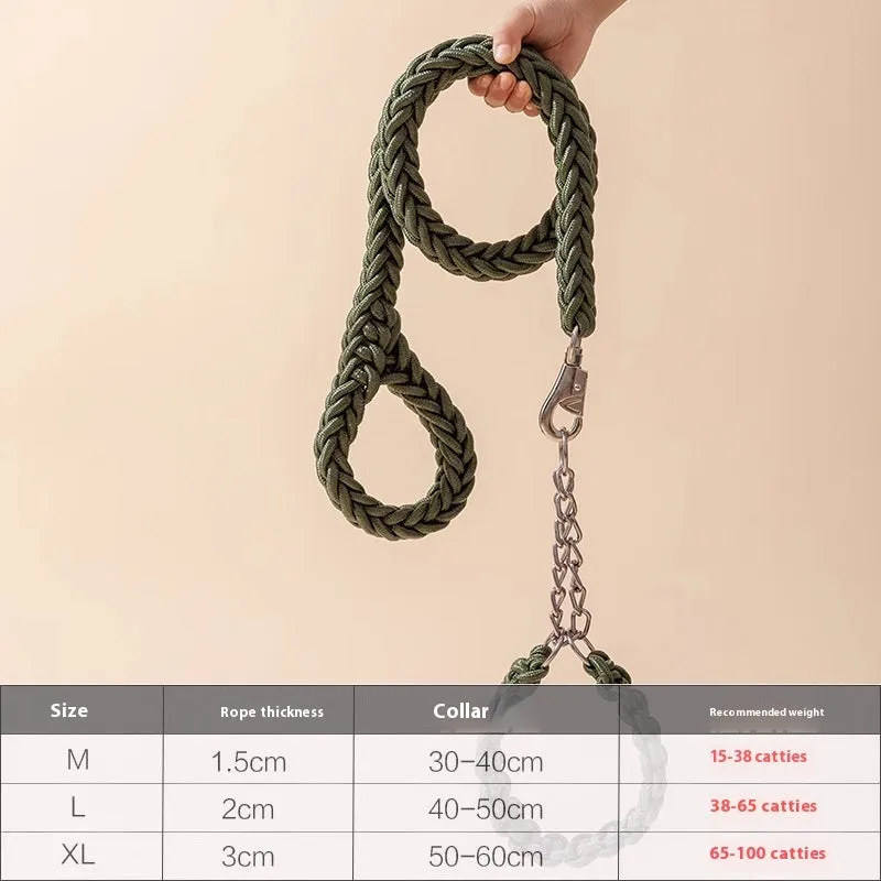 Nylon dog rope collar P chain set in black 1.2m length on surface with traction rope