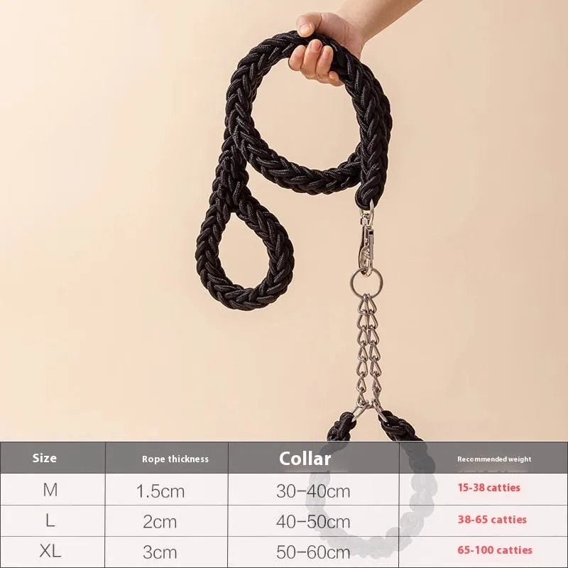 Nylon dog rope collar P chain set in black 1.2m length on surface with traction rope
