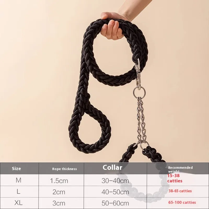 Nylon dog rope collar P chain set in black 1.2m length on surface with traction rope