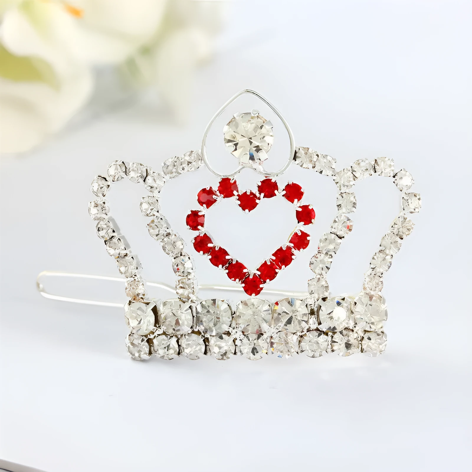 Rhinestone small crown barrette for dogs and cats, princess style, made from copper and metal, as shown in picture