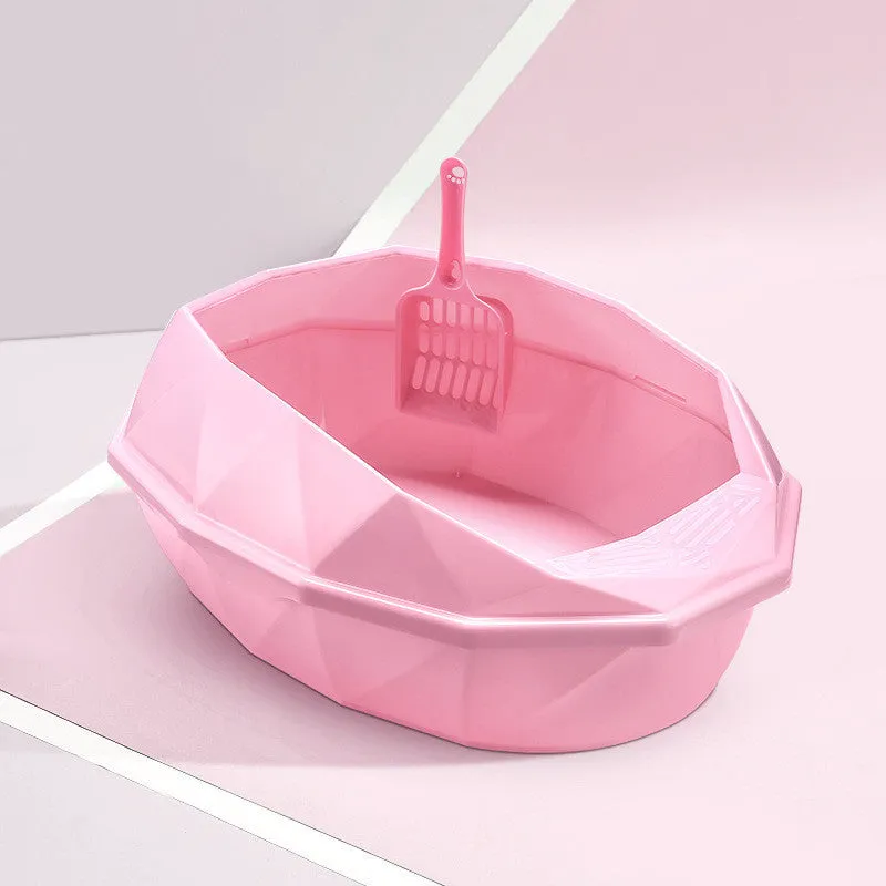 Plastic anti-sputtering diamond-shaped semi-enclosed cat litter box in blue with shovel 38x27x14cm