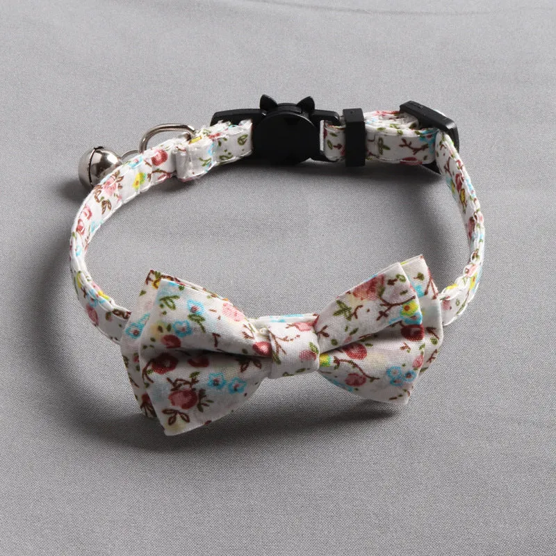 Idyllic cat collar made from soft cotton fabric in Brown colour with bow attached
