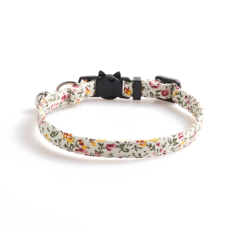 Idyllic cat collar made from soft cotton fabric in Brown colour with bow attached