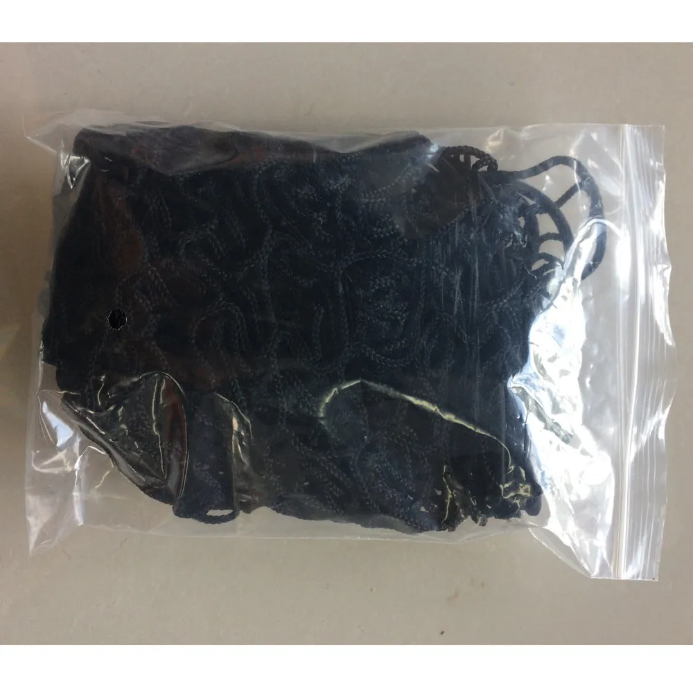 Black mesh dog car isolation net for hatchback, measuring 120cm by 70cm