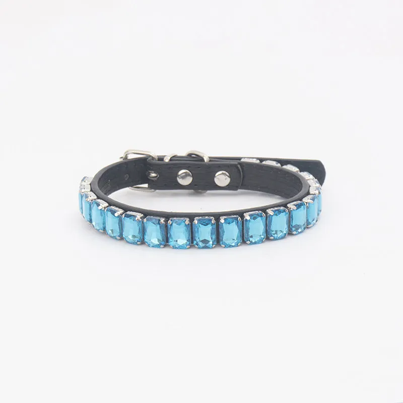 PU pet collar in multiple colours with size options XS to XL for dogs and cats