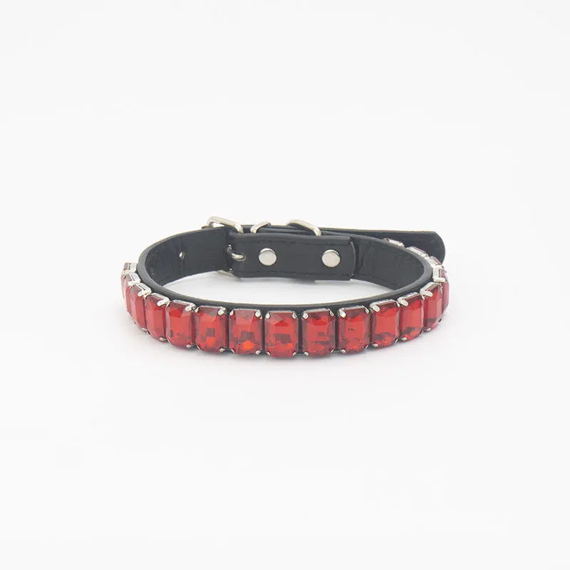 PU pet collar in multiple colours with size options XS to XL for dogs and cats