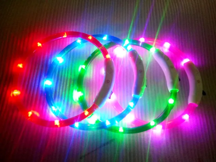 USB rechargeable LED dog collar with three flash modes for small and large dogs