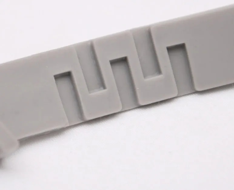 Adjustable grey flea and tick collar for dogs on a white background, 62cm size
