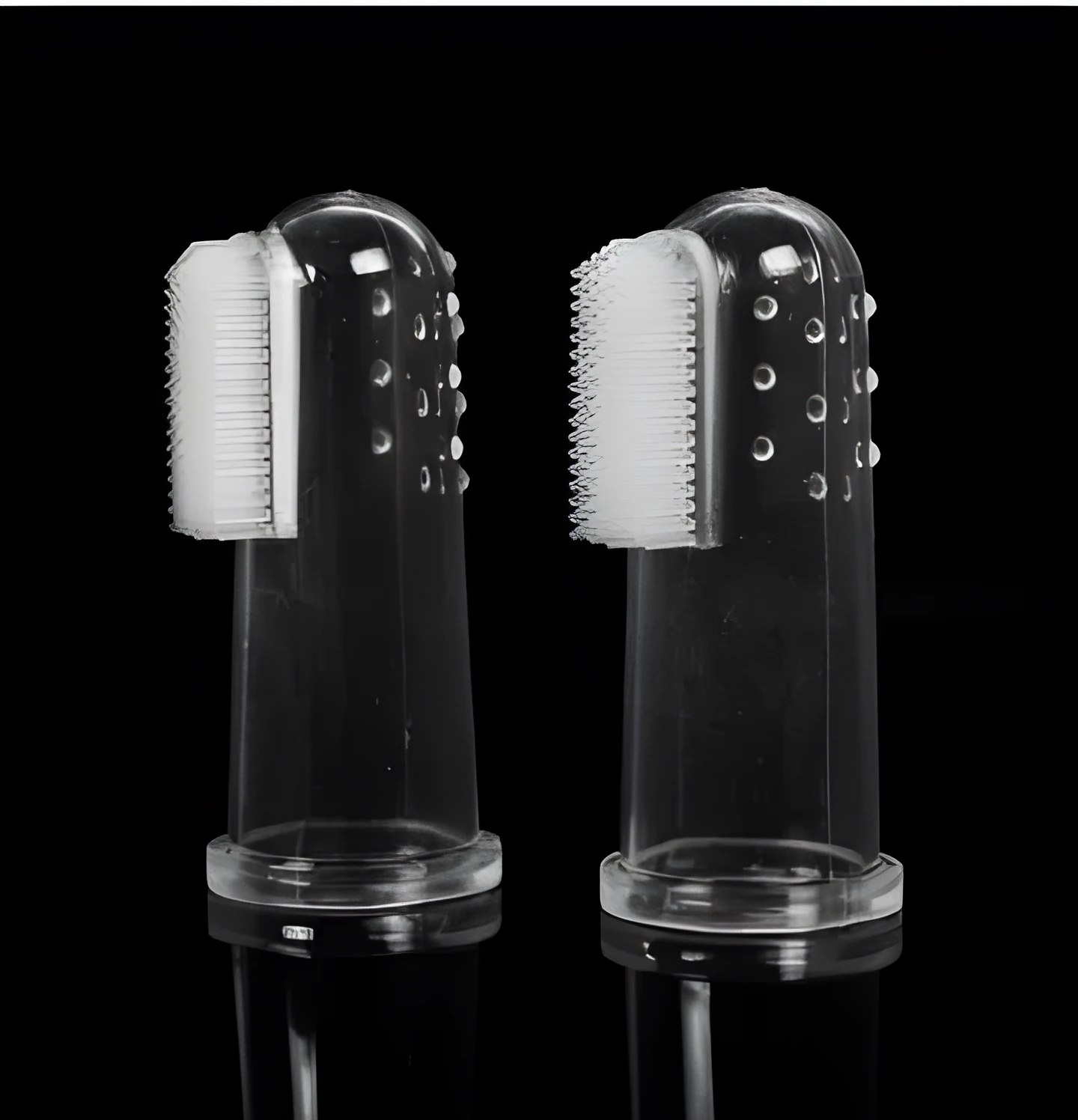 Round-headed silicone finger toothbrush with soft bristles for cleaning baby's mouth