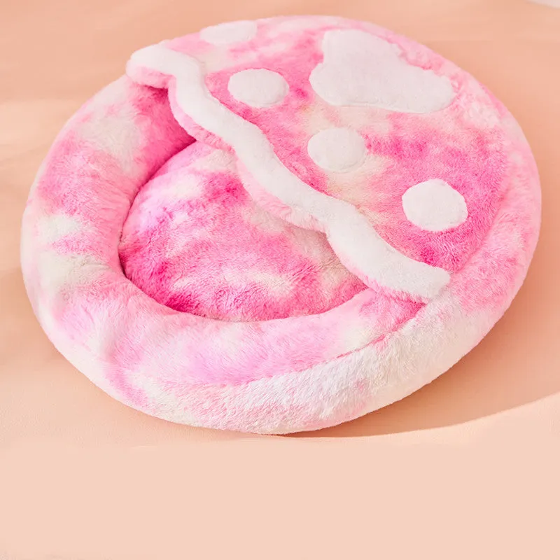 Pink plush enclosed cat bed with unicorn pattern, size S (35cm wide), for indoor pet sleep