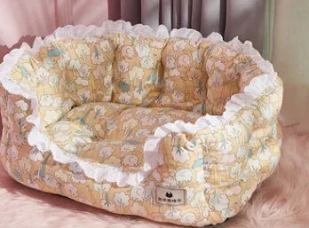 Thickened pet bed with yellow flower design for medium dogs and cats