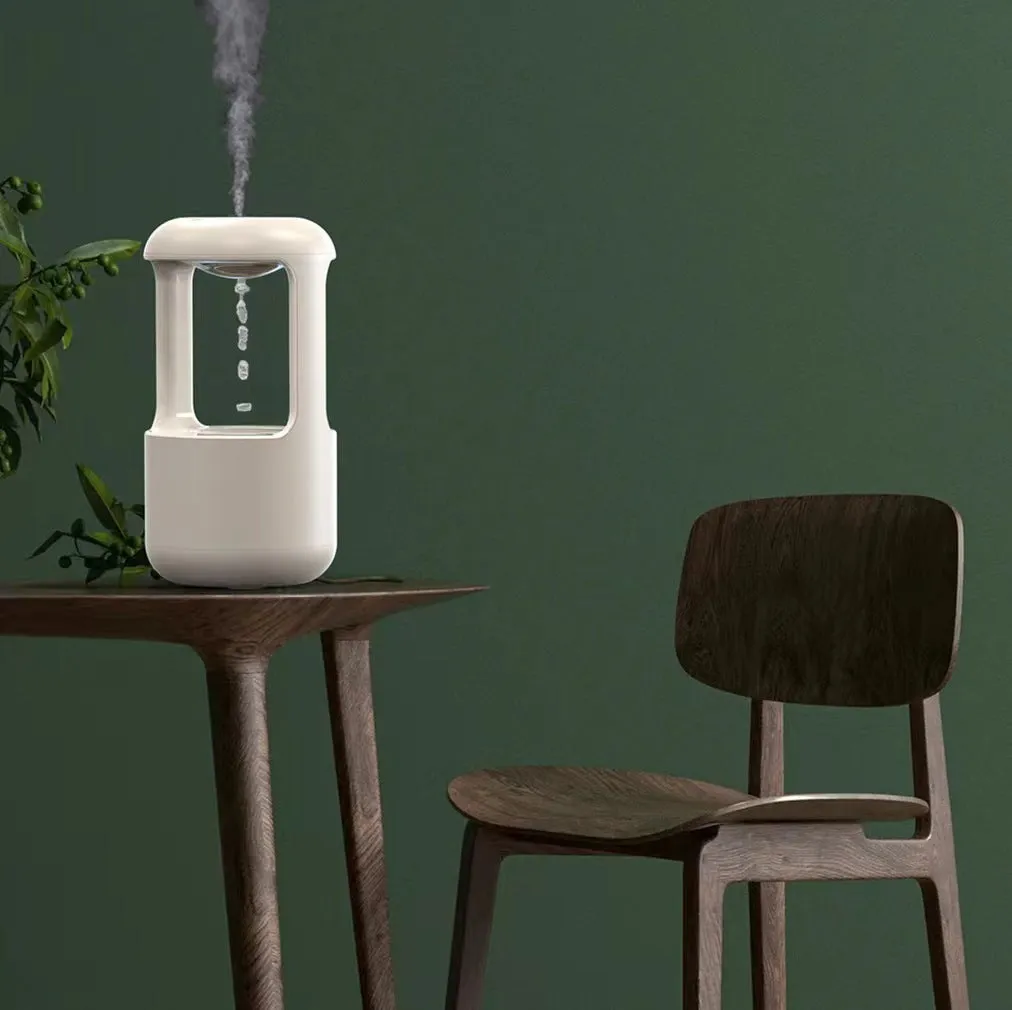 Home Fashion anti-gravity water drop humidifier in white plastic with USB cable